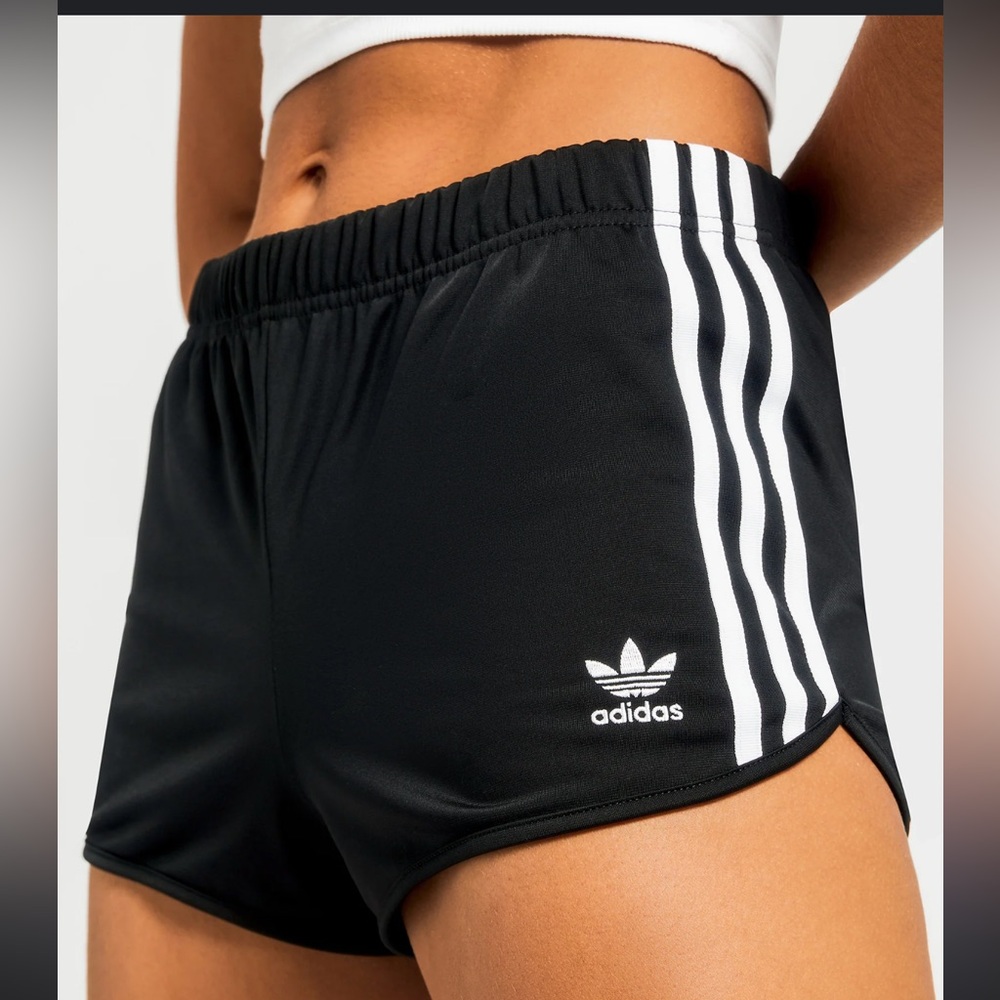 ADIDAS SHORTS! GREAT CONDITION WORN ONCE! SIZE XS!